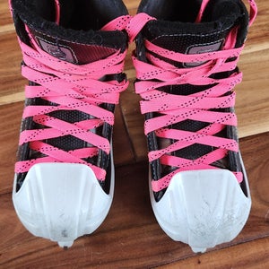 Reebok 5K Hockey Goalie Skates Size 3 (Used)