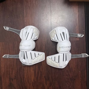 Large Adult Maverik Max Arm Pads 2022 (Used)