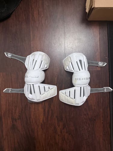 Large Adult Maverik Max Arm Pads 2022 (Used)