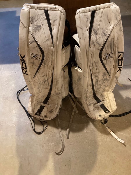 36" Reebok Premier II Goalie Leg Pads (Used)