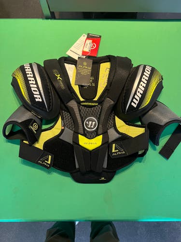 New Warrior Alpha QX Pro Shoulder Pads | Senior XS