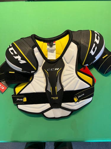 New CCM Vector Plus Shoulder Pads | Junior Medium