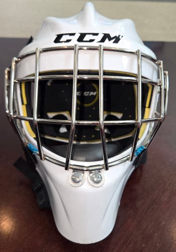 Youth CCM Axis 1.5 Goalie Mask (Used)