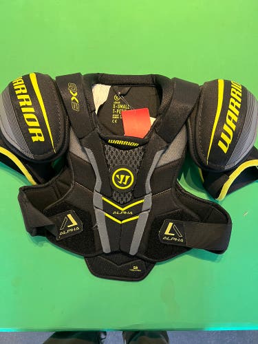New Warrior Alpha QX3 Shoulder Pads | Senior XS