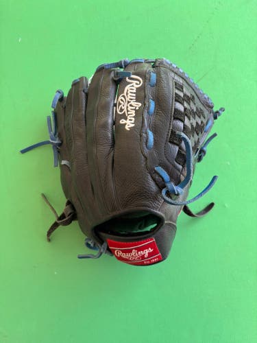 Black Rawlings Select Series RH Pitcher's Baseball Glove 12.5"