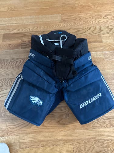 Senior Medium Bauer Elite Hockey Goalie Pants (Used)