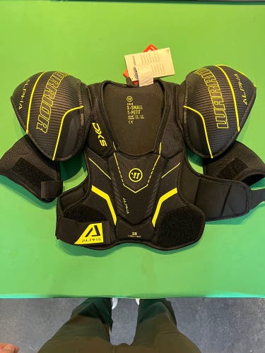 New Warrior Alpha DX5 Shoulder Pads | Senior XS