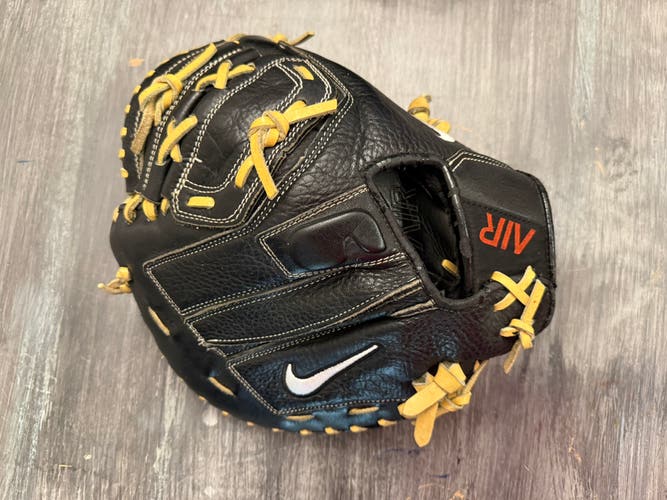 Nike N1 Air RH Catcher's Softball Glove 33.5" (Used)