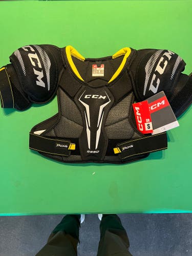 New CCM Tacks 9550 Shoulder Pads | Senior Small