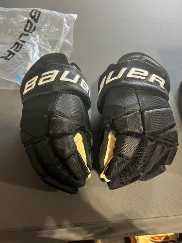 Bauer Vapor Pro Team Gloves 15" (New)