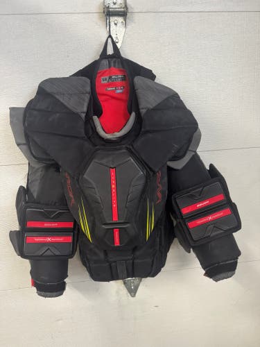 Small Bauer Vapor Hyperlite 2 Goalie Chest Protector (Used)
