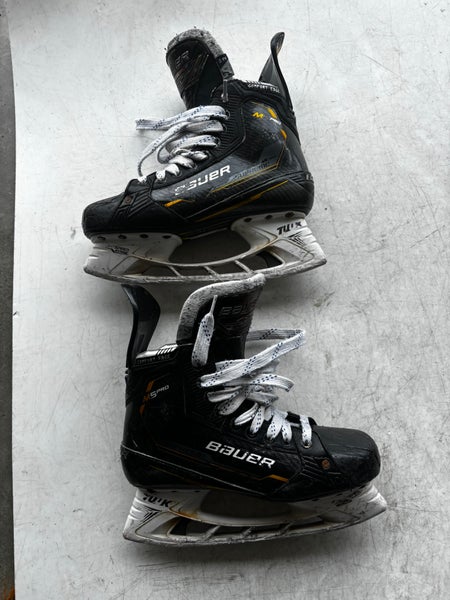 2022 Bauer Supreme M5 Pro Hockey Skates 7.5 (Used)