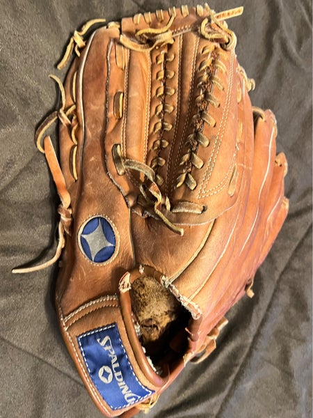 Spaulding Vintage Baseball/ Softball Mitt 12.75” Left Hand Throw