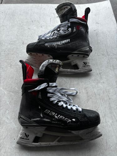 2023 Bauer Vapor X5 Pro Hockey Skates 7 (Used)