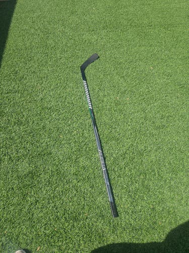 Senior Warrior Alpha QX Pro Right Handed Hockey Stick 80 Flex (Used)