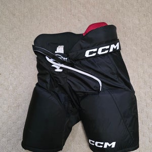 Men's Junior Large CCM HPNEXT23 Hockey Pants (Used)