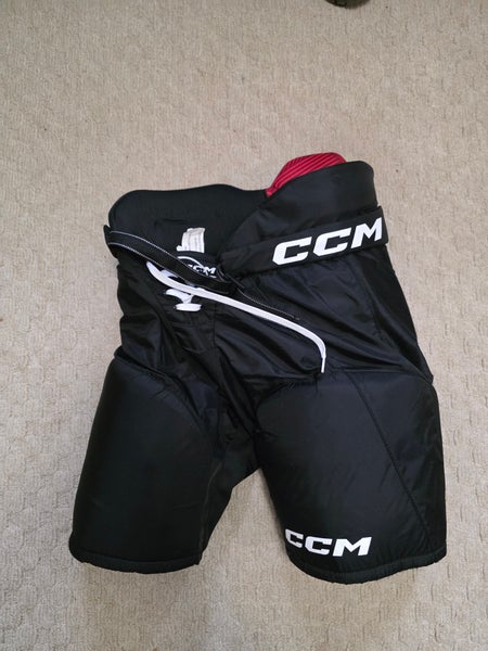 Men's Junior Large CCM HPNEXT23 Hockey Pants (Used)
