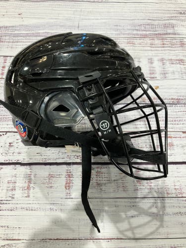 Warrior Box Lacrosse Helmet I Medium (Used)