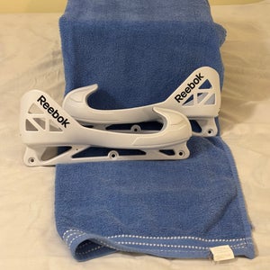 New w/Tags Pair Reebok Hockey Goalie Skate Cowlings Size 12