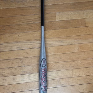 Louisville Slugger WBL4170010 Bat (-9) 19 oz 28" (Used)
