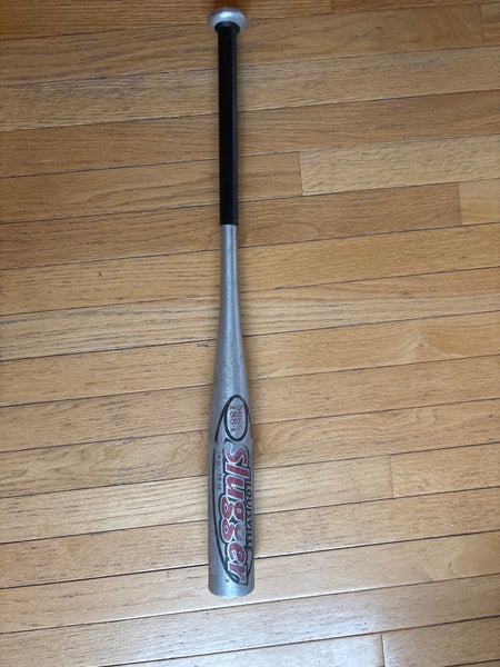 Louisville Slugger WBL4170010 Bat (-9) 19 oz 28" (Used)