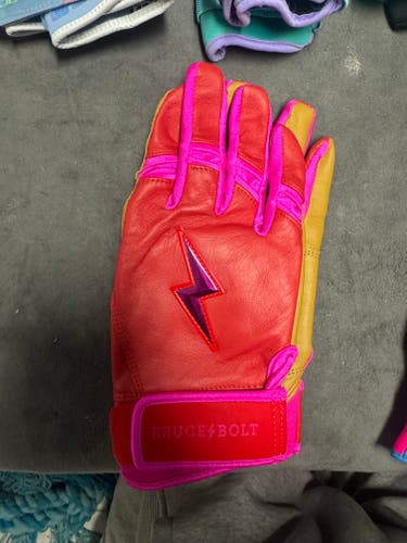 Large Batting Gloves (New)