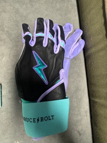 Large Batting Gloves (New)