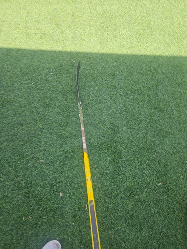 Senior Bauer Supreme 3S Pro Left Hand Hockey Stick P28 87 Flex