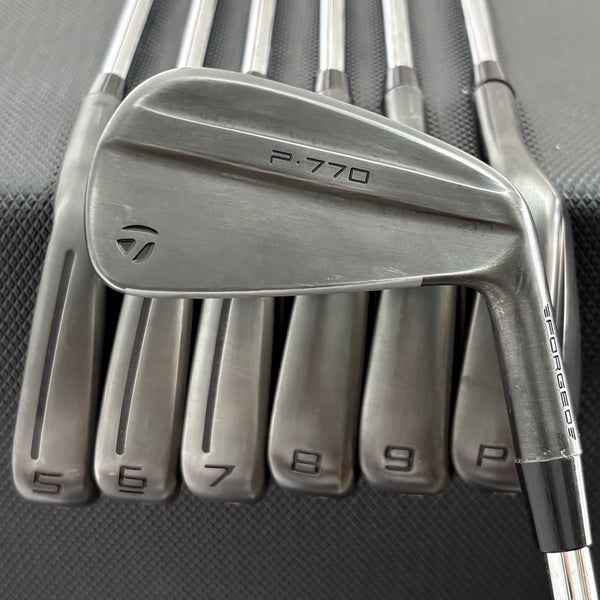 TAYLORMADE P770 BATTLE WORN IRON SET 4-P