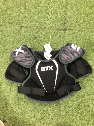 Medium Youth STX Stallion 75 Shoulder Pads (Used)