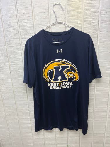 Under Armour Kent State Basketball Team Issued Men’s Medium Navy Blue Tee NCAA