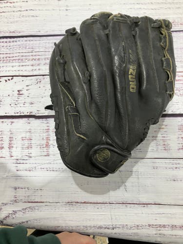 Black Mizuno Ballpark RH Baseball Glove 12" (Used)