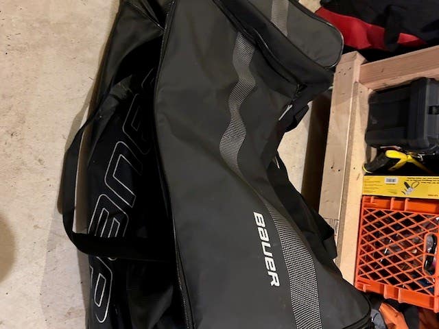 Bauer Premium Roller Bag (Used)