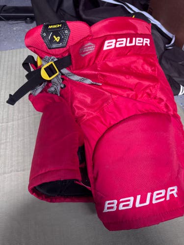 Youth Large Bauer Supreme Mach Hockey Pants