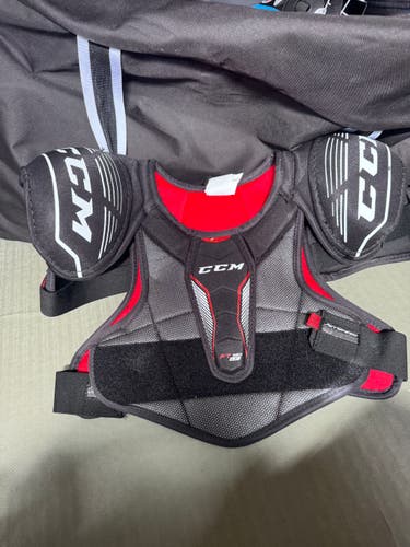 Large Junior CCM JetSpeed FT350 Shoulder Pads (Used)