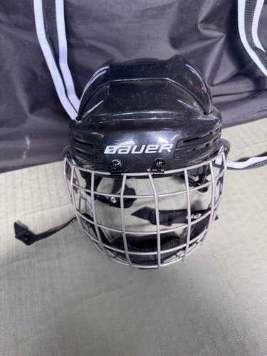 Youth Bauer 2100 Helmet (Used)