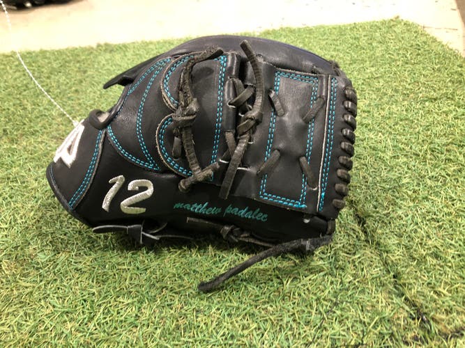 44 Pro Signature Series RH Baseball Glove 11.75" (Used)