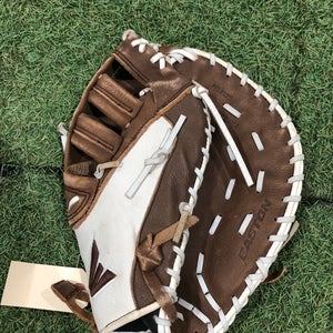 Easton Natural Elite RH First Base Softball Glove 12.5" (Used)