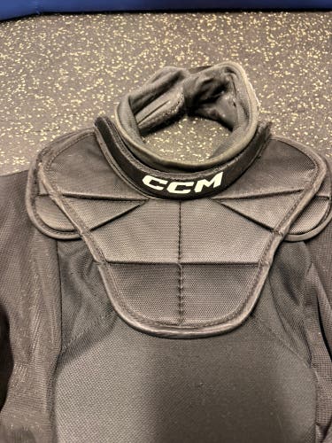 CCM Shirt Style Neck Guard - Senior