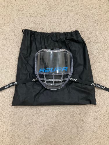 Medium Bauer Full Cage (Used)