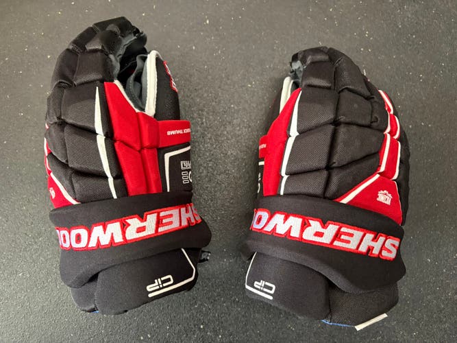 Sher-Wood Code TMP Pro Gloves 15" (Used)