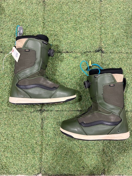 Men's 10.5 Vans Encore Snowboard Boots (Used)