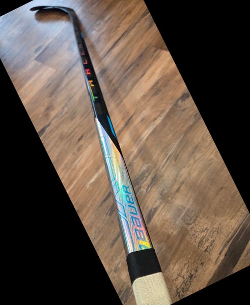 Junior Bauer Nexus Tracer Right Handed Hockey Stick P28 40 Flex (Used)