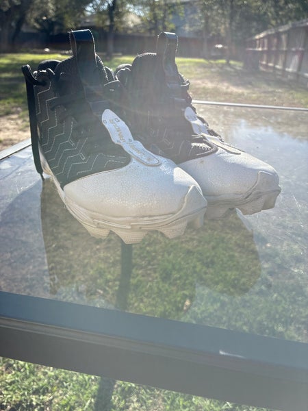 Black Men's Size M 7.5 (W 8.5) Adult Under Armour Bryce harper Low Top Molded Cleats (Used)