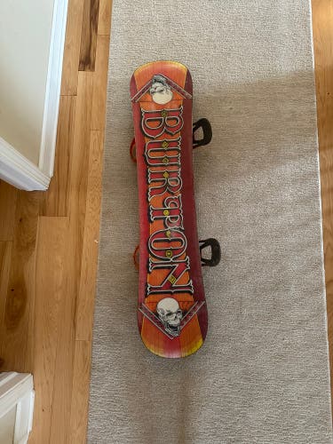 Unisex Burton Bullet Snowboard Freestyle With Bindings Soft Flex True Twin 123 cm (Used)