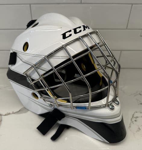 CCM Axis 1.5 Goalie Mask - Senior