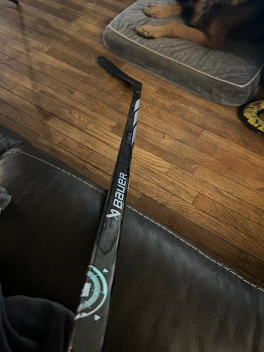 Senior Bauer Proto-R Left Hand Hockey Stick P28 65 Flex (Used)