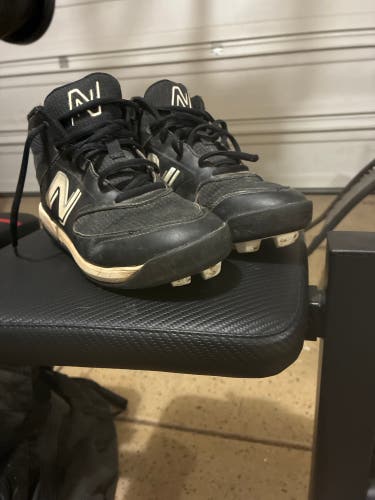 Black Kid's 3Y (Big Kids / Youth) Youth New Balance 3000v6 High Top Molded Cleats (Used)