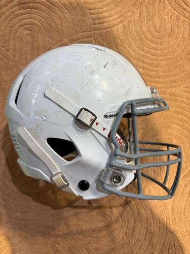 Youth Large Riddell Speed Icon Helmet (Used)