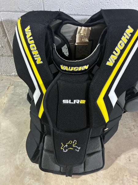 Large 2021 Vaughn Ventus SLR2 Goalie Chest Protector (Used)